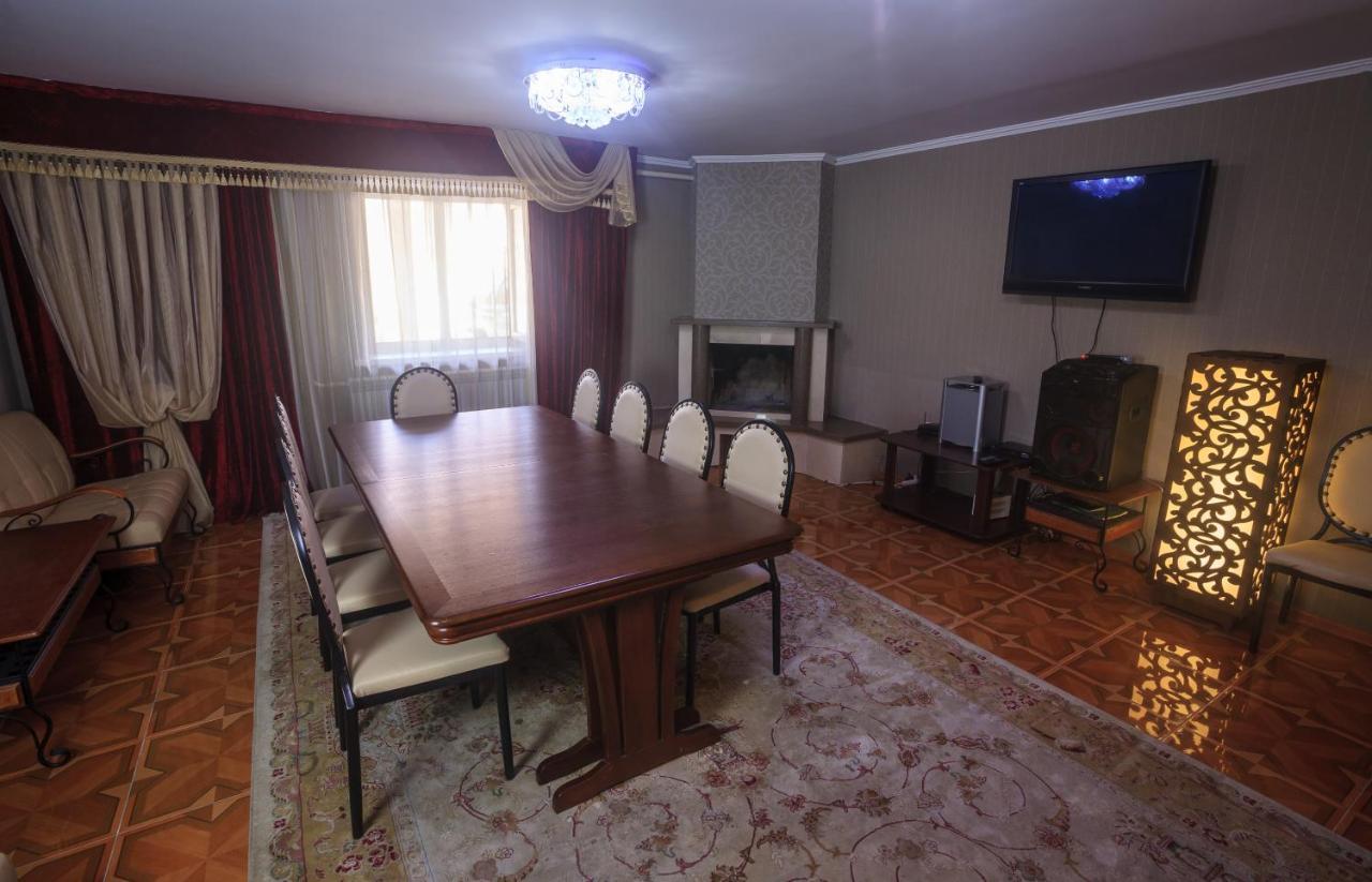 Sunkar Hotel Алматы Экстерьер фото